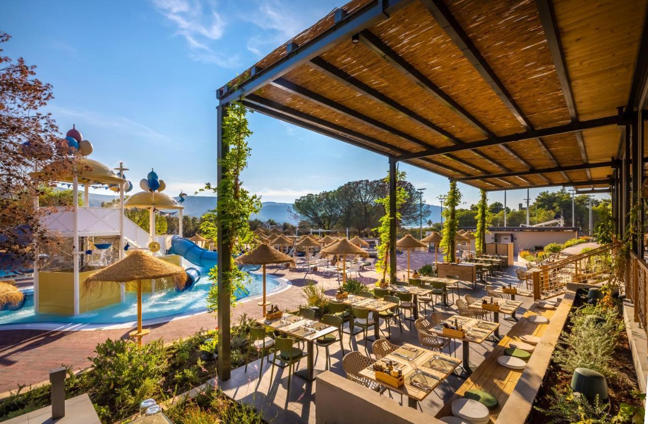 Valamar Amicor Resort Stari Grad  Exterior foto
